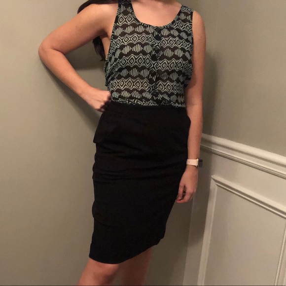 Forever 21 Tank Top - Picture 3 of 8